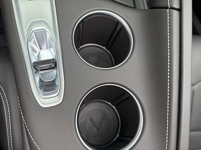 Used 2026 Chevrolet Corvette Z06 w/ Chrome Exterior Badge Package RWD image 25