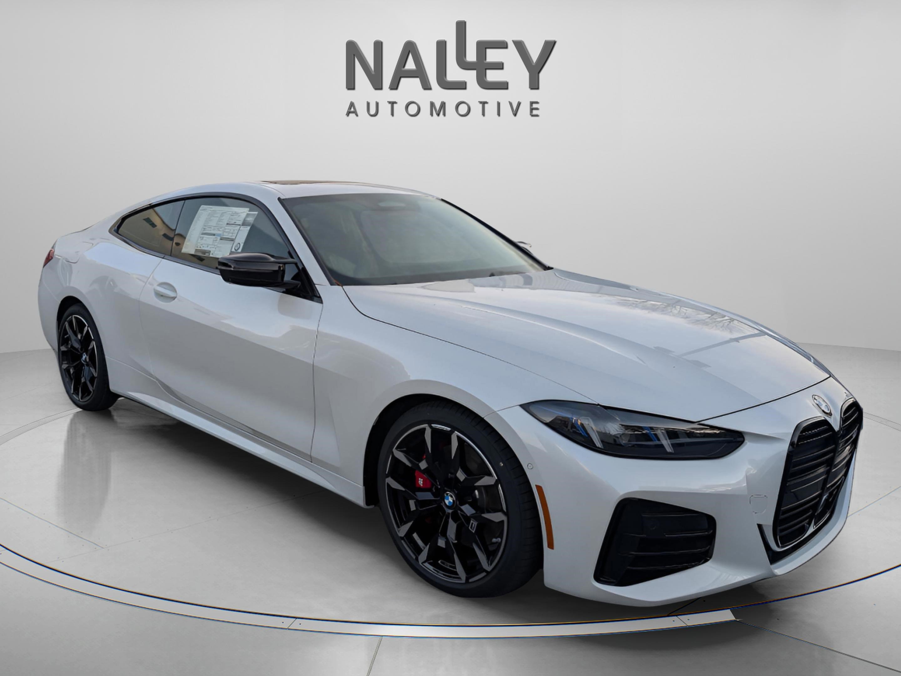 Used 2026 BMW M440i Coupe image 10