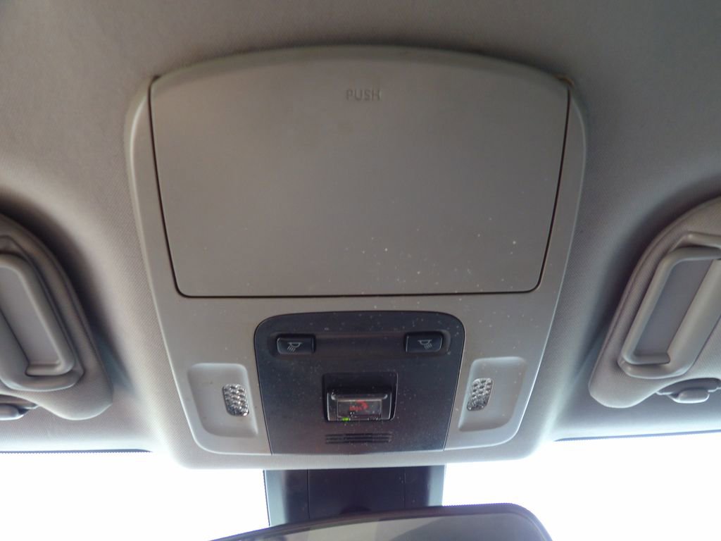 Used 2021 Toyota Camry LE FWD image 19