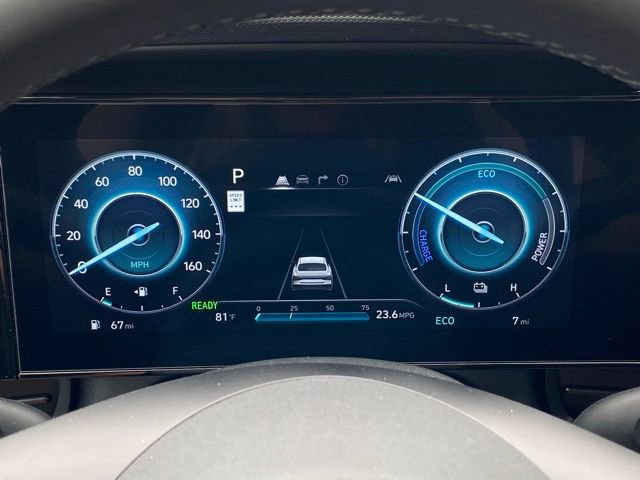 New 2025 Hyundai Elantra SEL FWD image 12