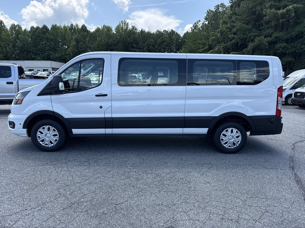 Used 2024 Ford Transit 350 XLT RWD image 4