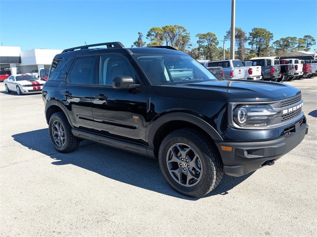 Used 2022 Ford Bronco Sport Badlands w/ Premium Package image 2