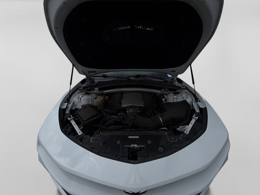 Used 2020 Chevrolet Camaro SS RWD image 34