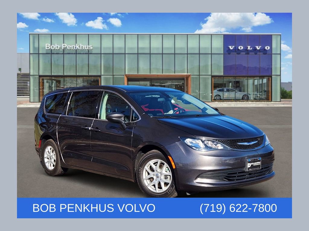 Used 2019 Chrysler Pacifica Touring