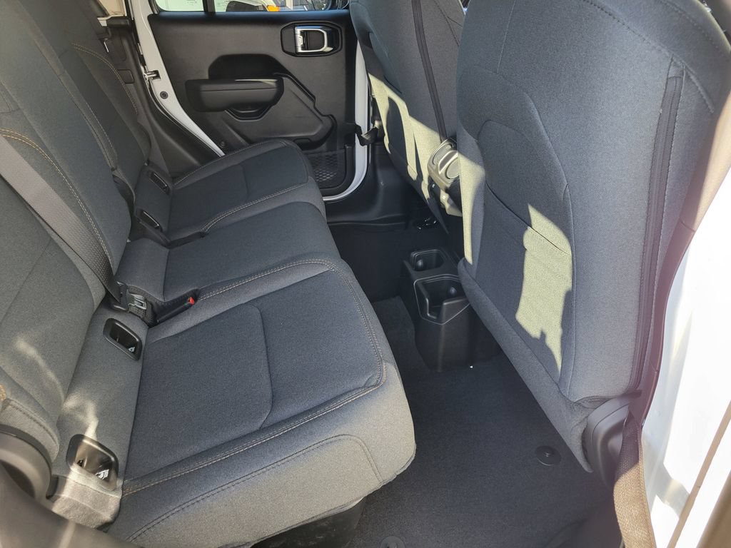 New 2026 Jeep Gladiator Sport AWD/4WD image 16