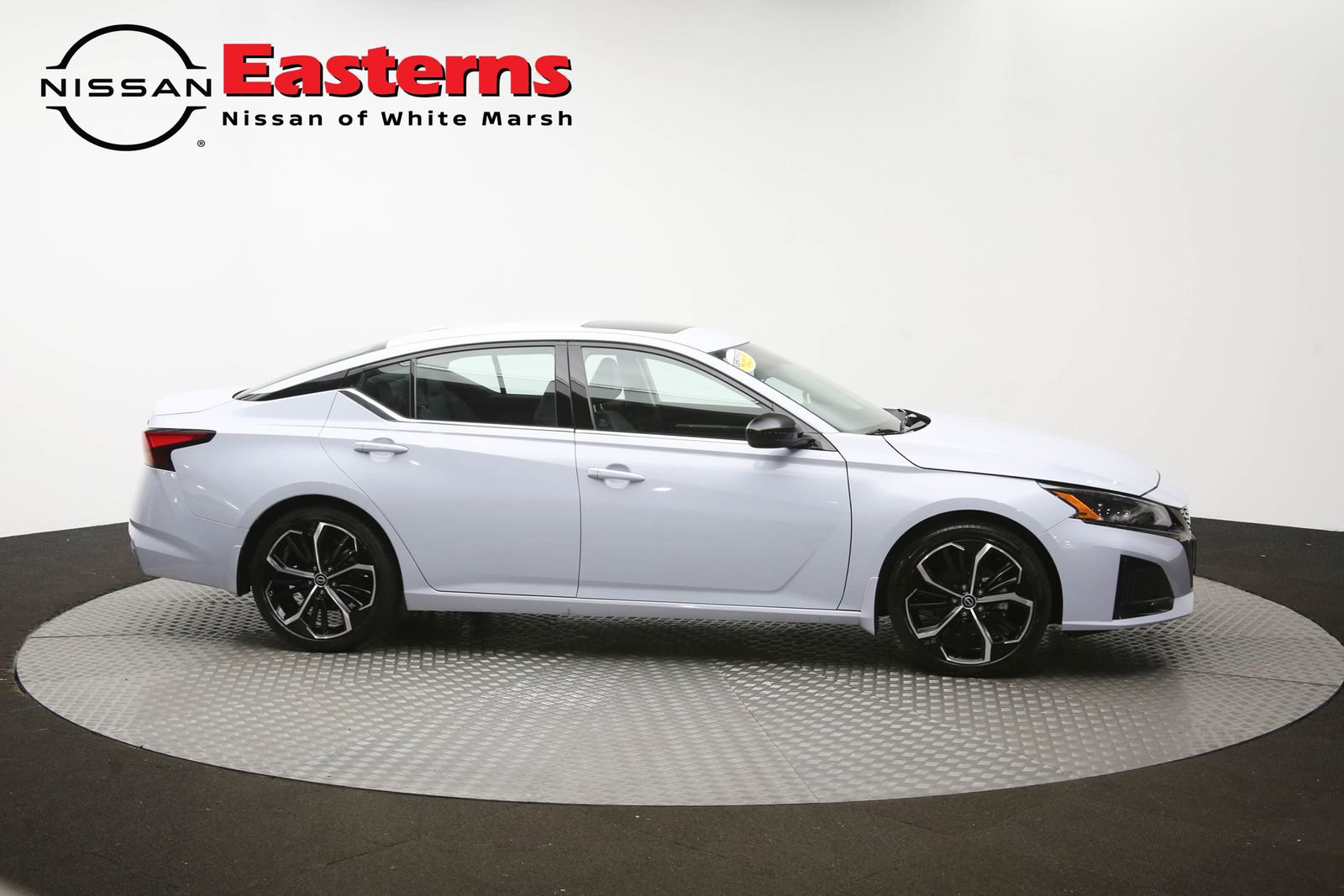 Used 2023 Nissan Altima 2.5 SR w/ SR Premium Package FWD image 46