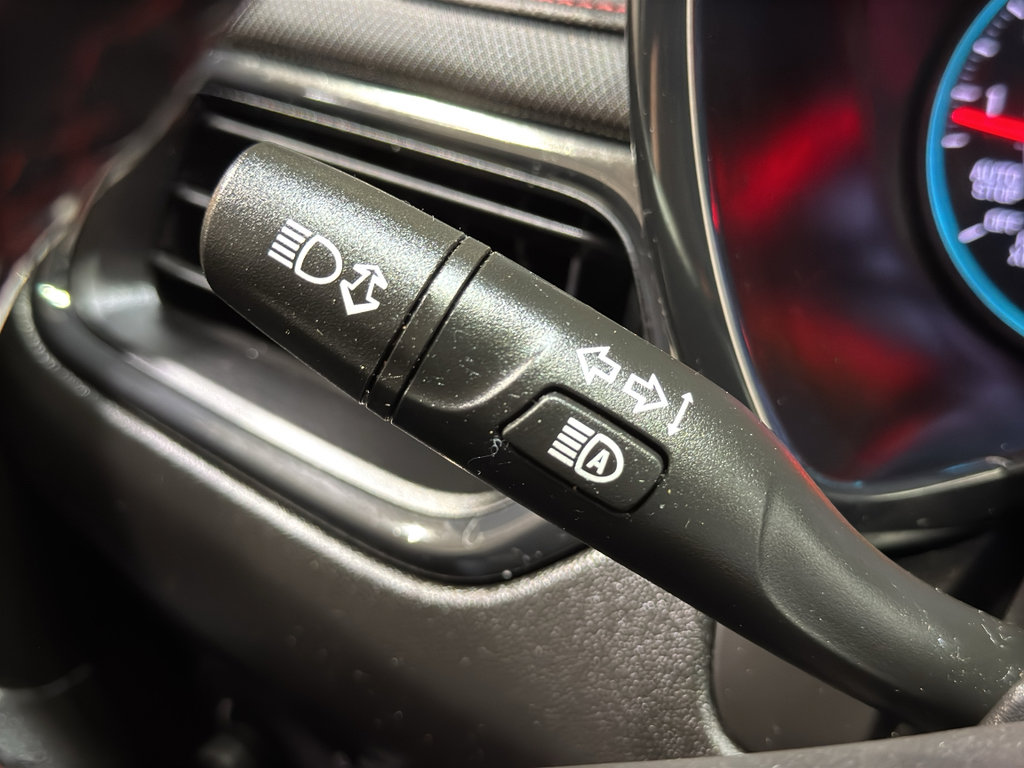 Used 2023 Chevrolet Equinox RS image 25