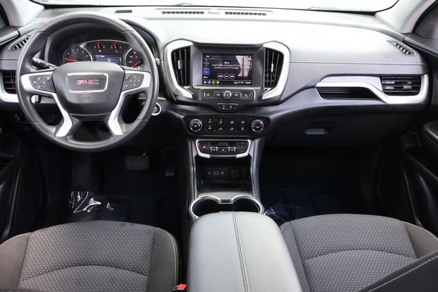 Used 2023 GMC Terrain SLE FWD image 16