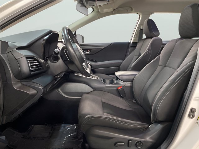 Used 2024 Subaru Outback Premium AWD/4WD image 19