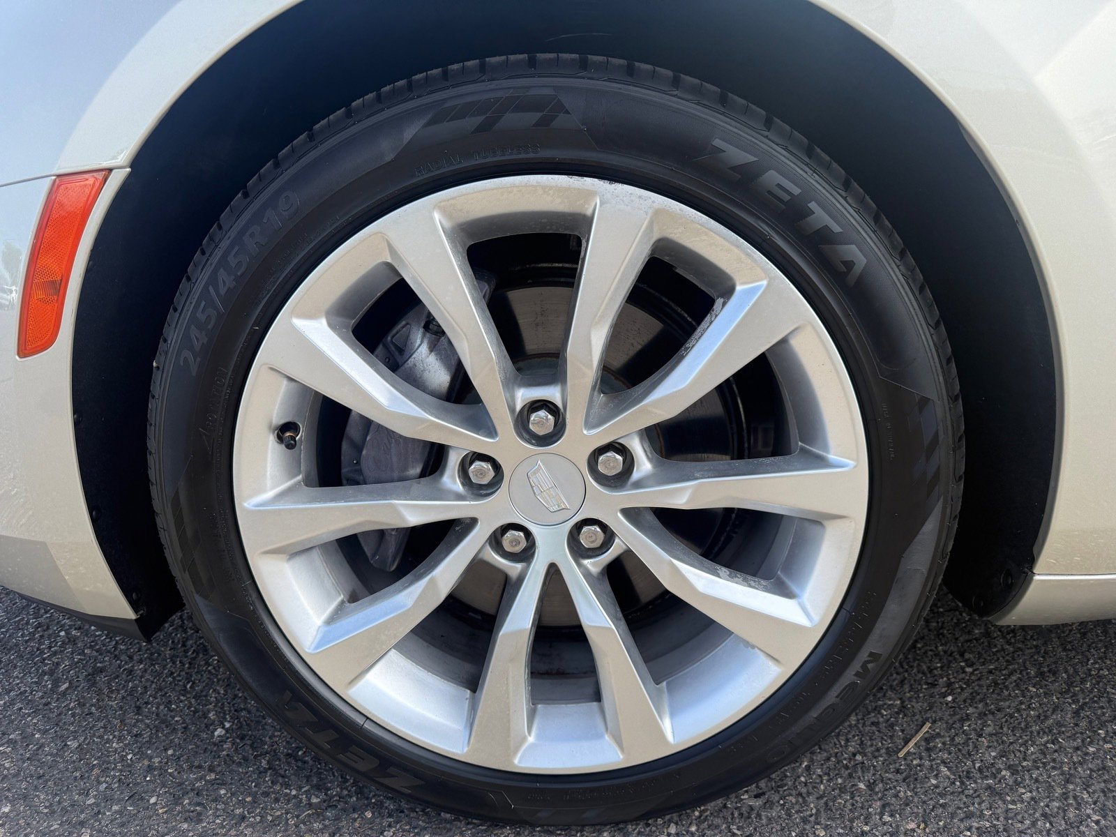 Used 2016 Cadillac XTS Luxury w/ Driver Awareness Package FWD image 9