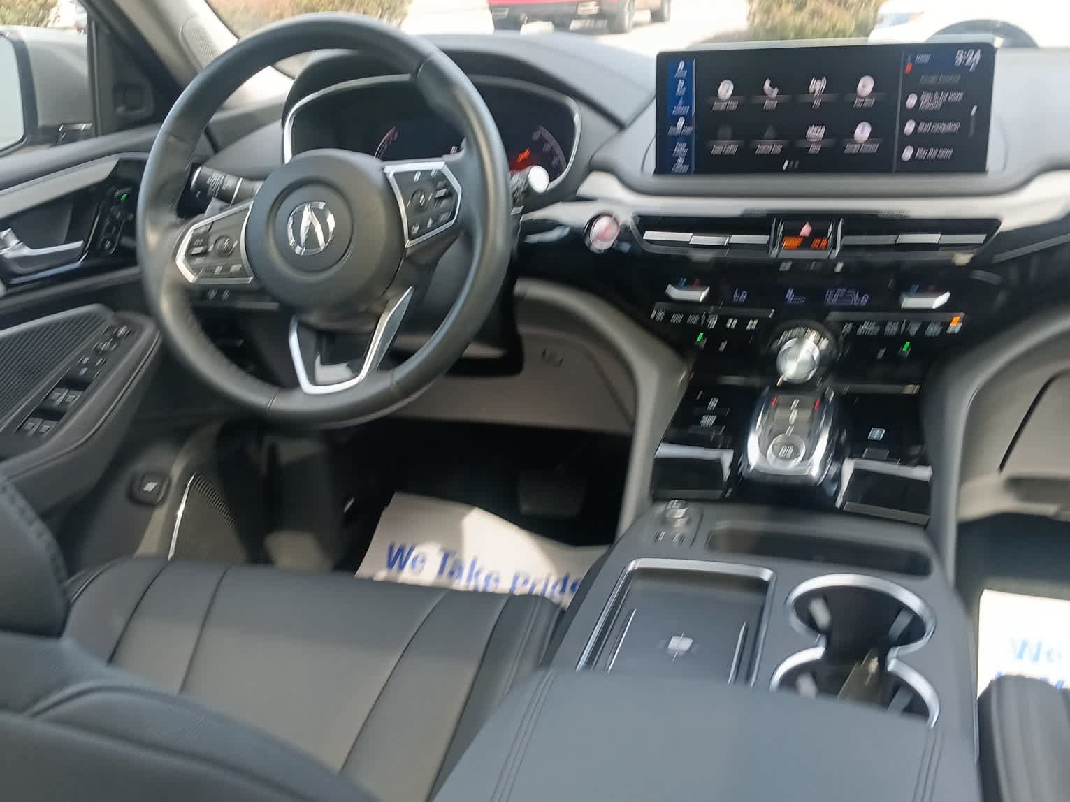Used 2025 Acura MDX SH-AWD image 22