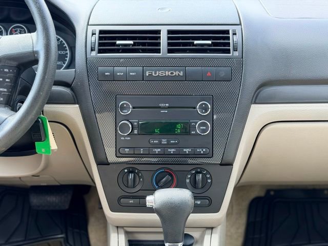 Used 2008 Ford Fusion SE image 17