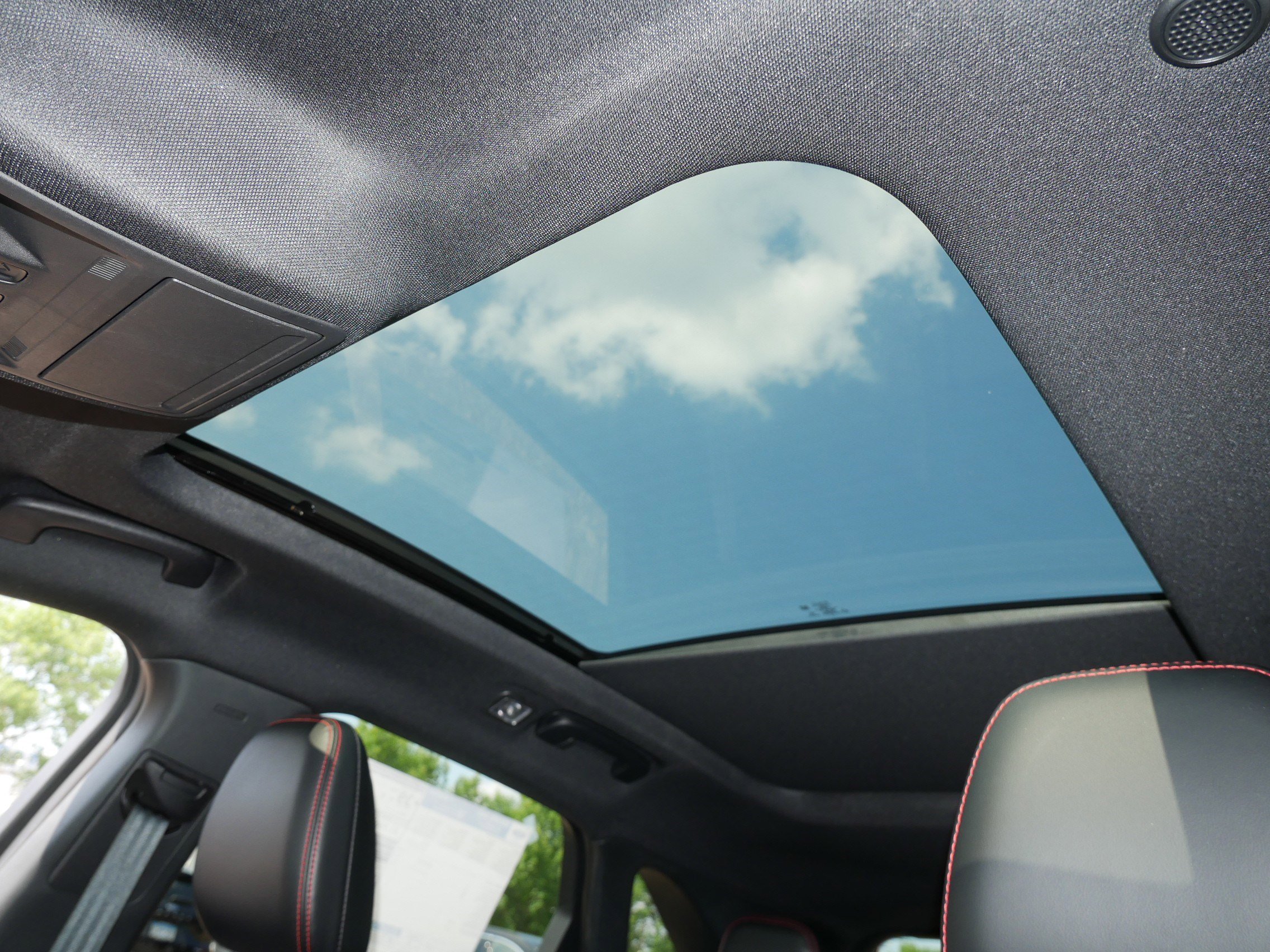 Used 2025 Ford Escape ST-Line Elite w/ Tech Pack #2 image 34