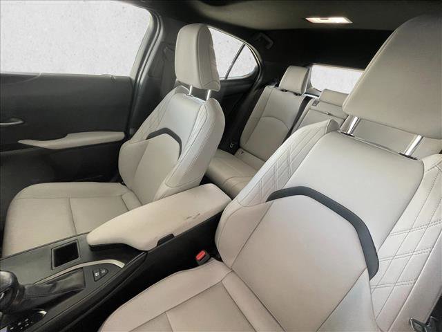 Used 2024 Lexus UX 250h FWD image 10