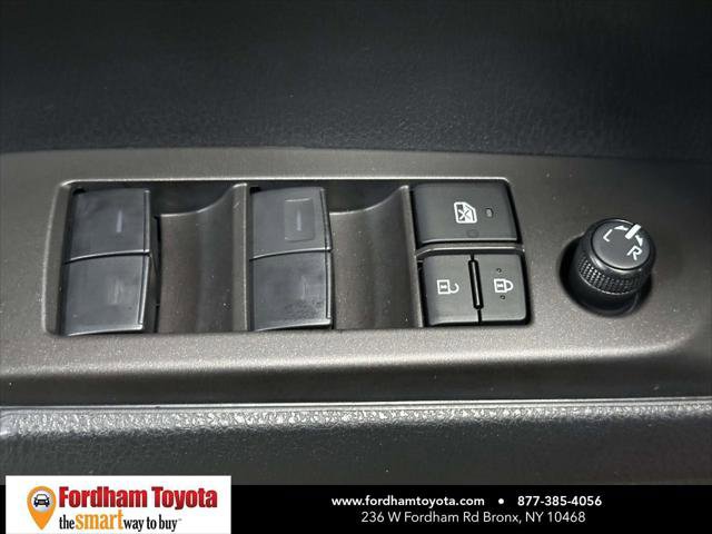 Certified 2024 Toyota Camry SE FWD image 18