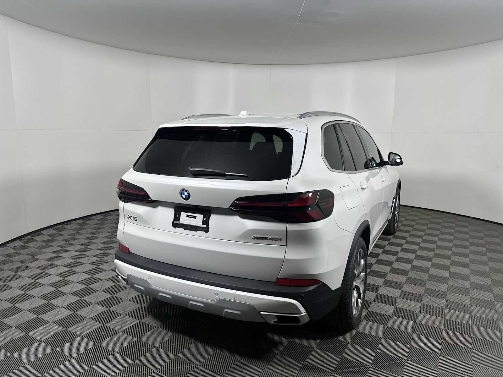 New 2026 BMW X5 xDrive40i image 9