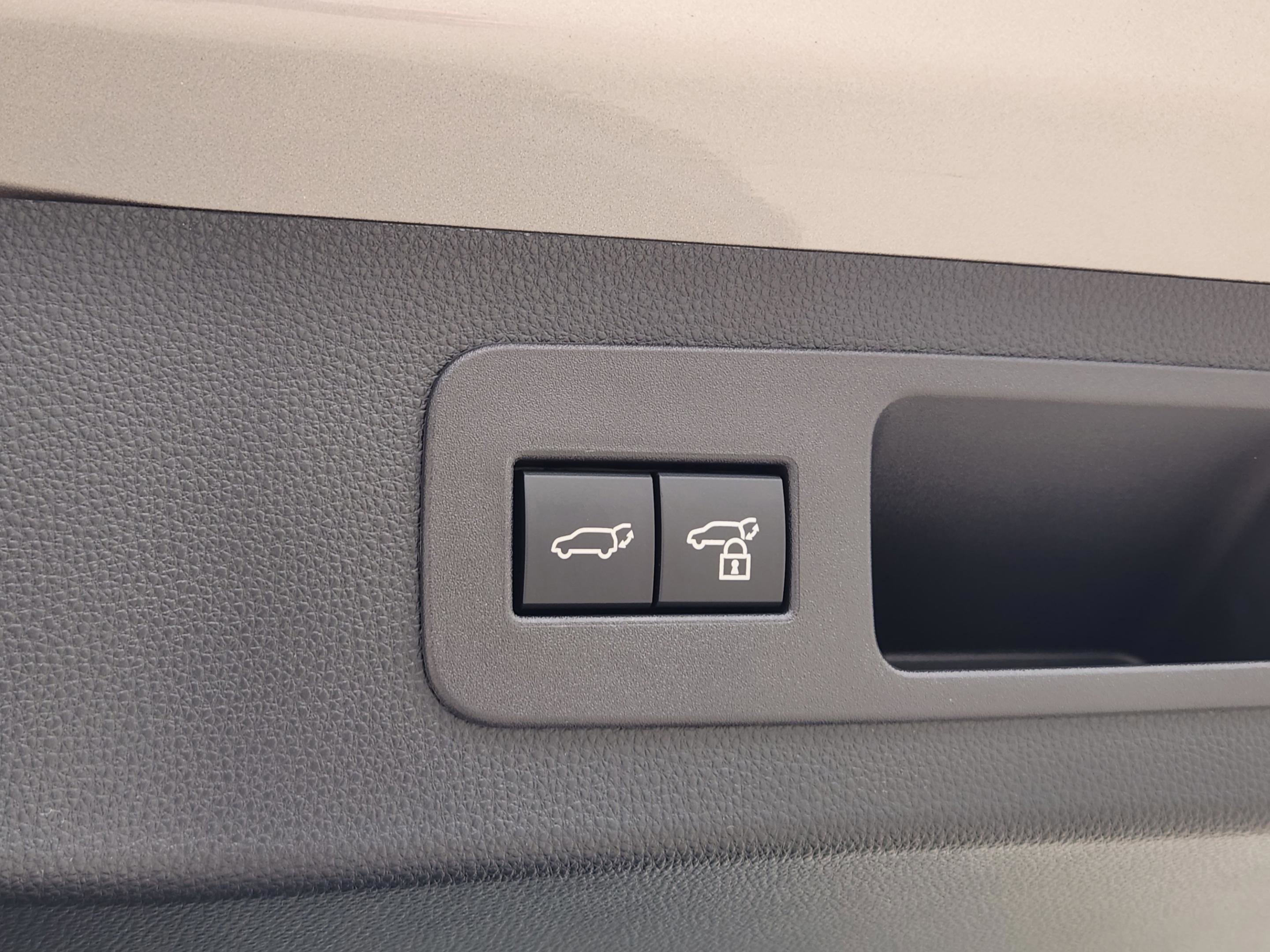 New 2026 Lexus LX 700h Luxury AWD/4WD image 26