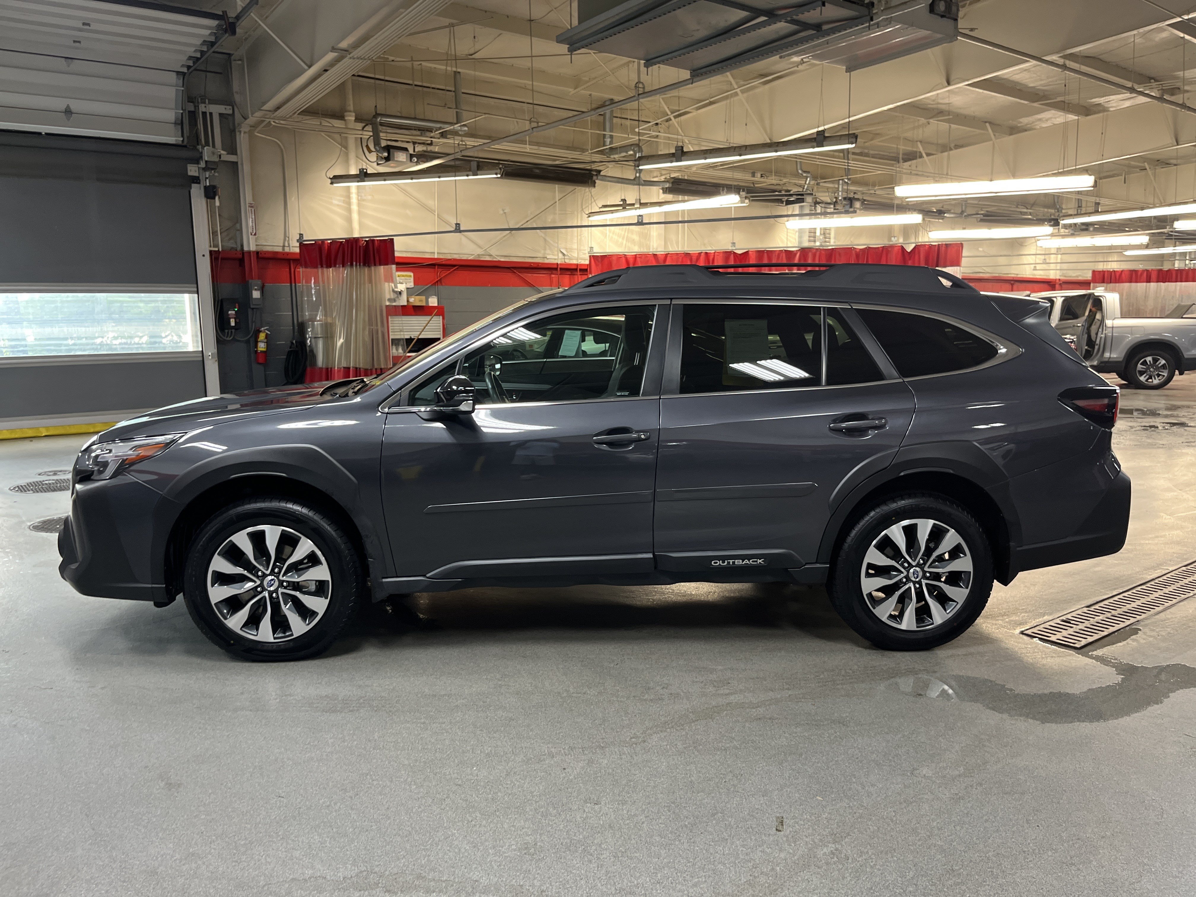 Used 2024 Subaru Outback Limited XT w/ Popular Package #2 AWD/4WD image 7