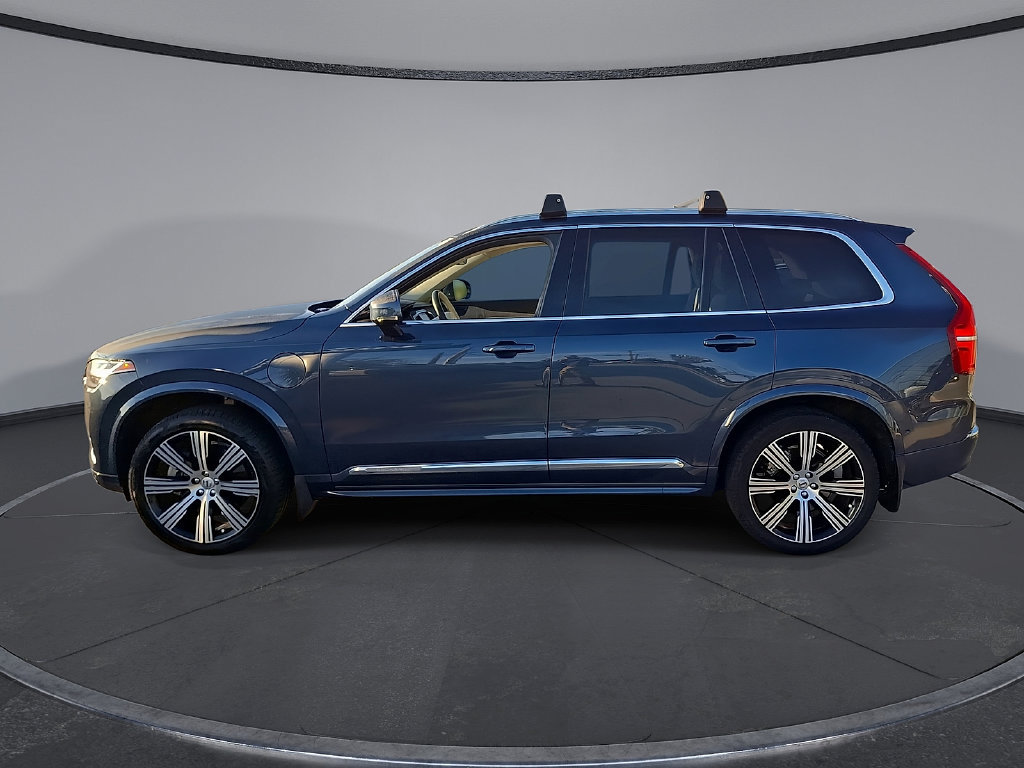 Used 2024 Volvo XC90 T8 Ultimate w/ Protection Package Premier AWD/4WD image 2