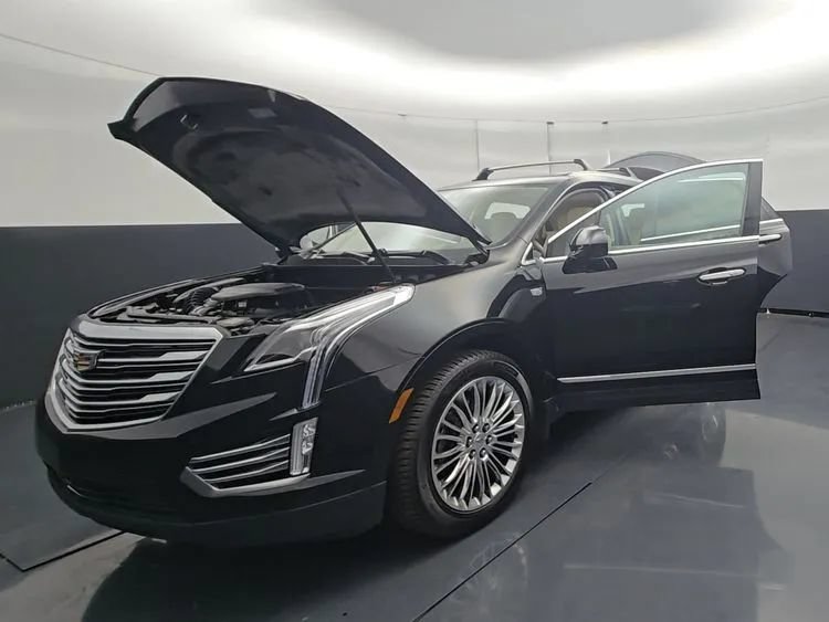 Used 2017 Cadillac XT5 Premium Luxury FWD image 25