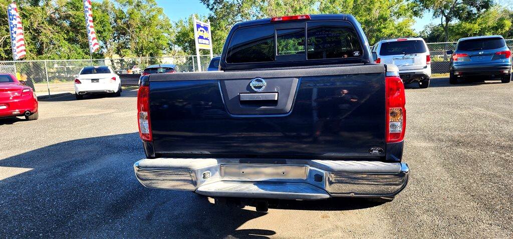 Used 2017 Nissan Frontier SV image 14