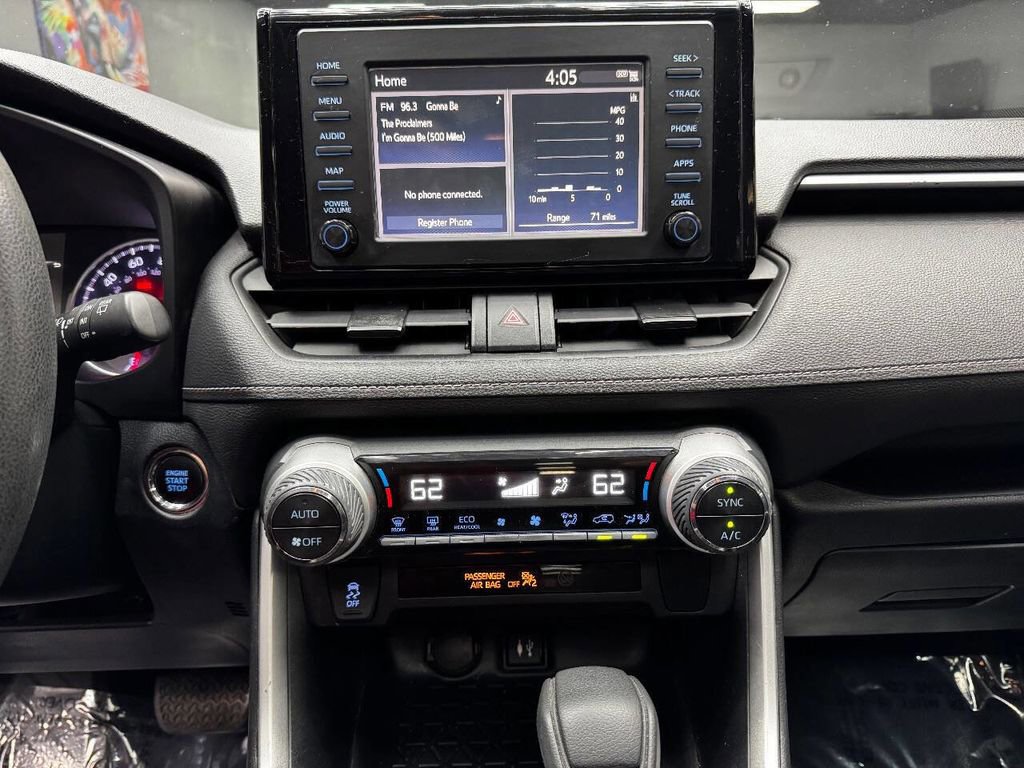 Used 2019 Toyota RAV4 XLE image 25