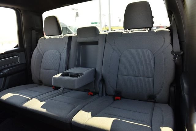 Used 2022 RAM 1500 Big Horn AWD/4WD image 23