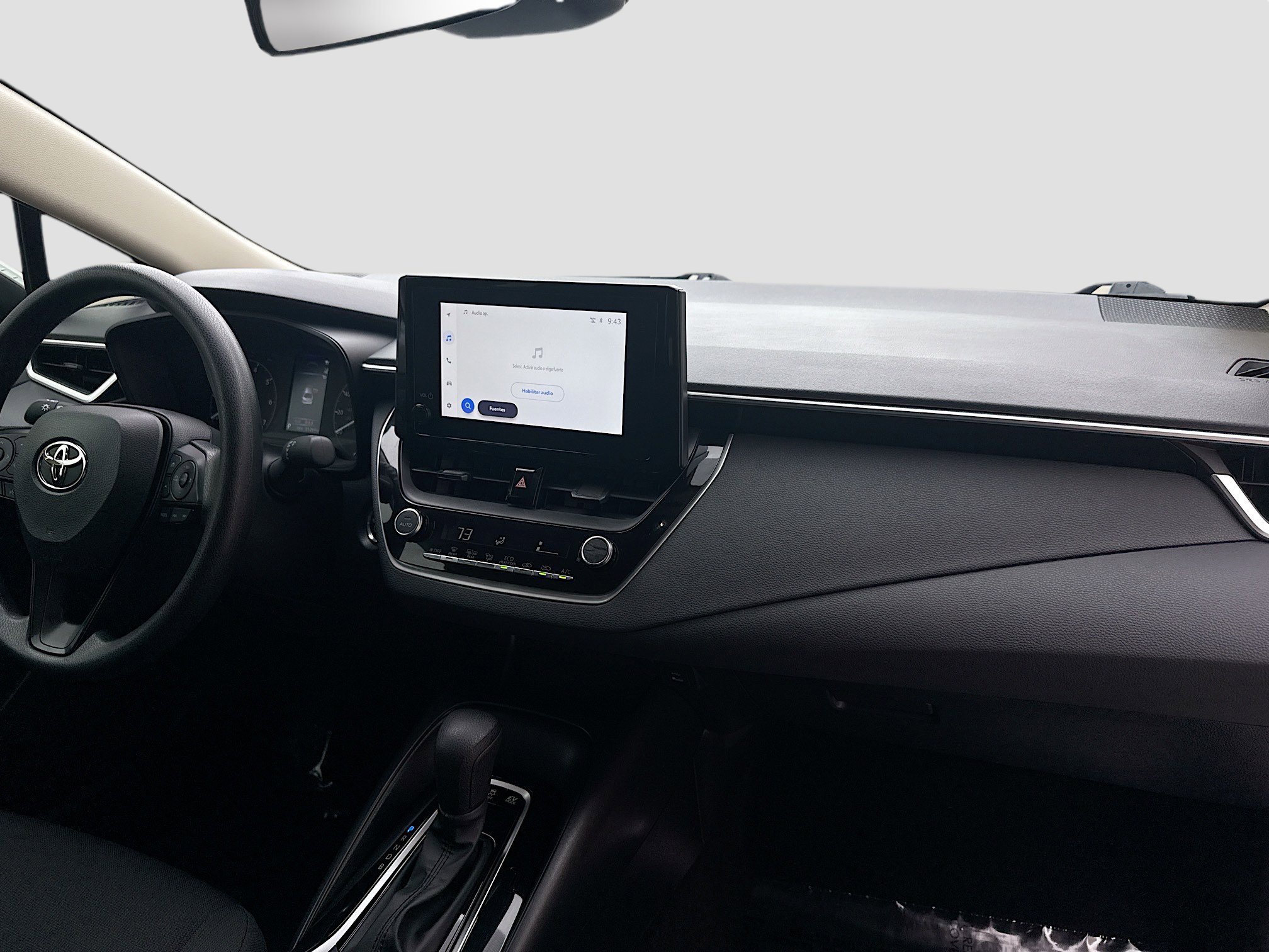 Used 2025 Toyota Corolla LE w/ Convenience Package image 31