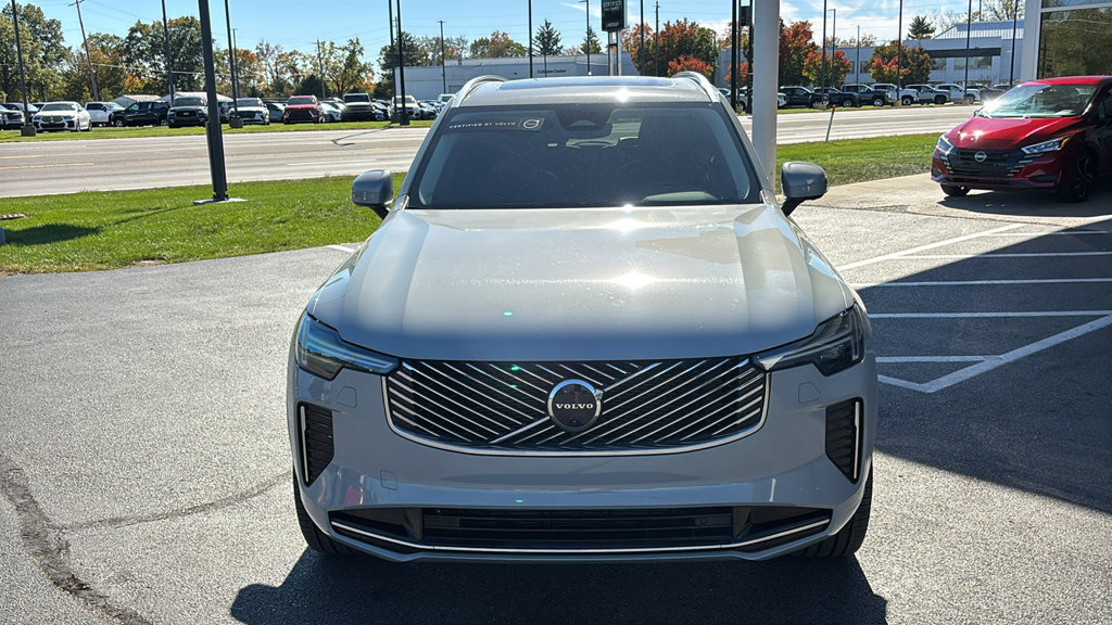 Certified 2026 Volvo XC90 B6 Plus AWD/4WD image 6