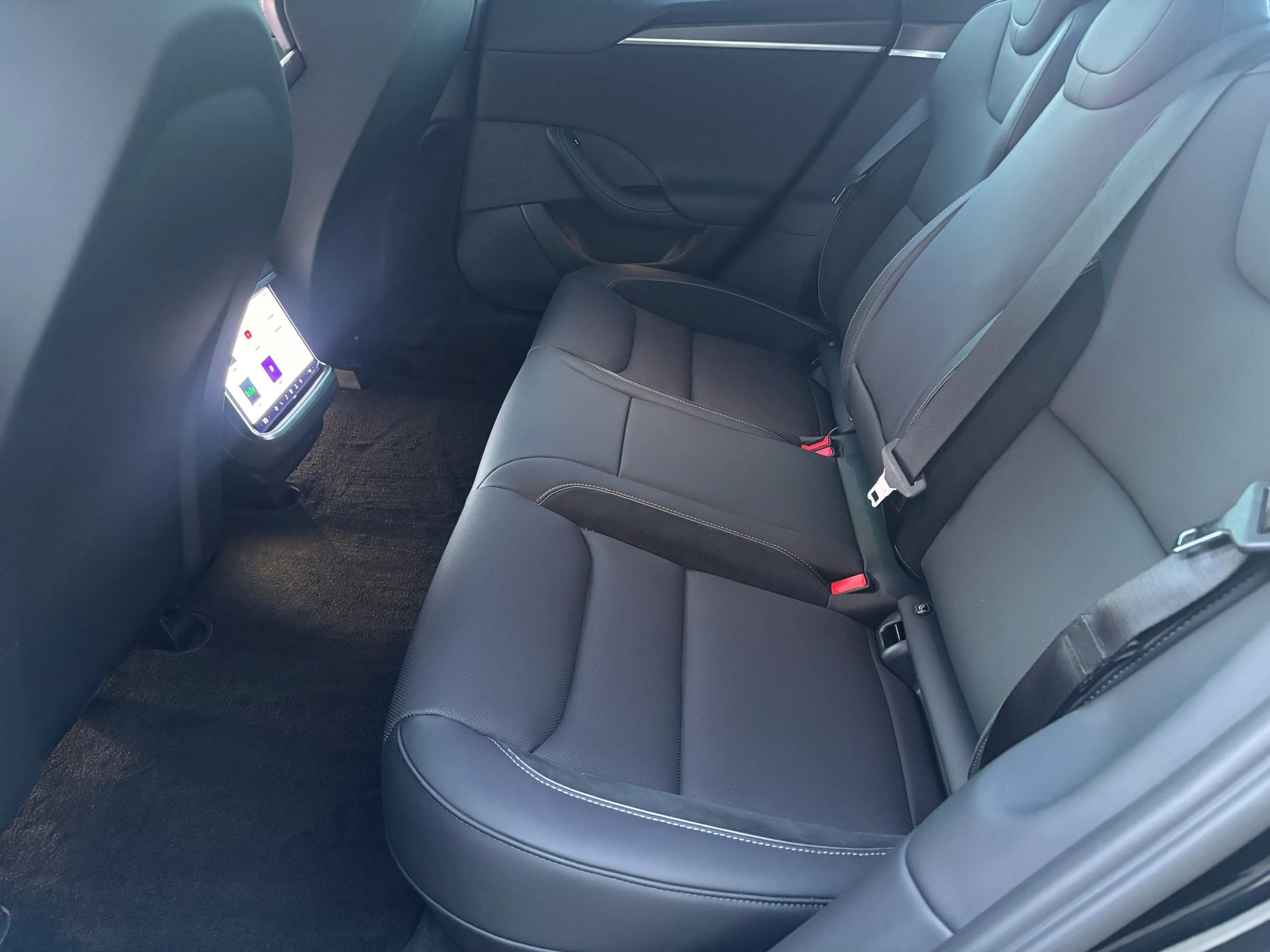 Used 2024 Tesla Model S Plaid image 12