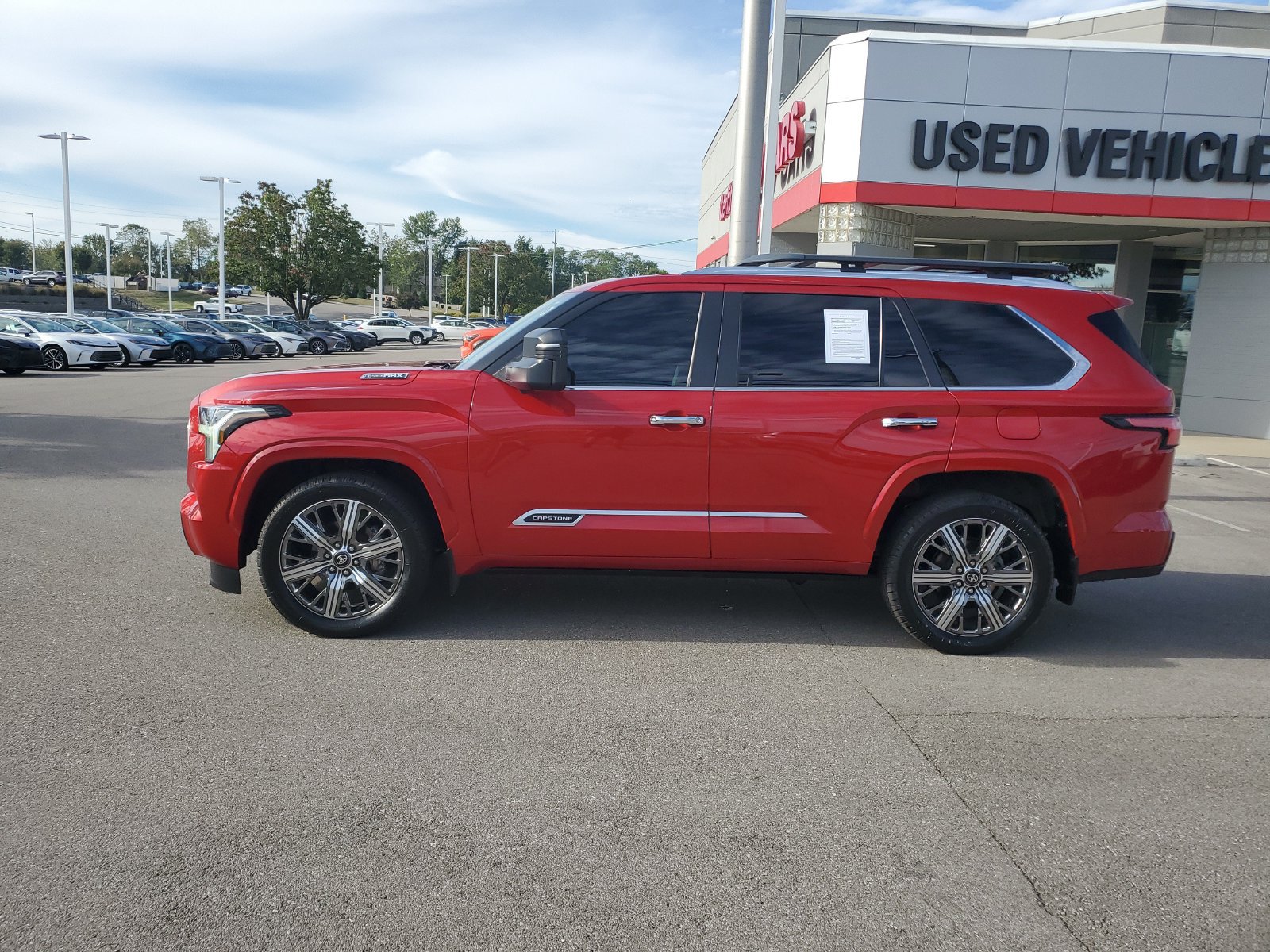 Certified 2025 Toyota Sequoia Capstone AWD/4WD image 7