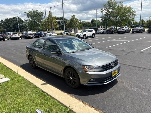 Used 2018 Volkswagen Jetta Sport FWD image 2