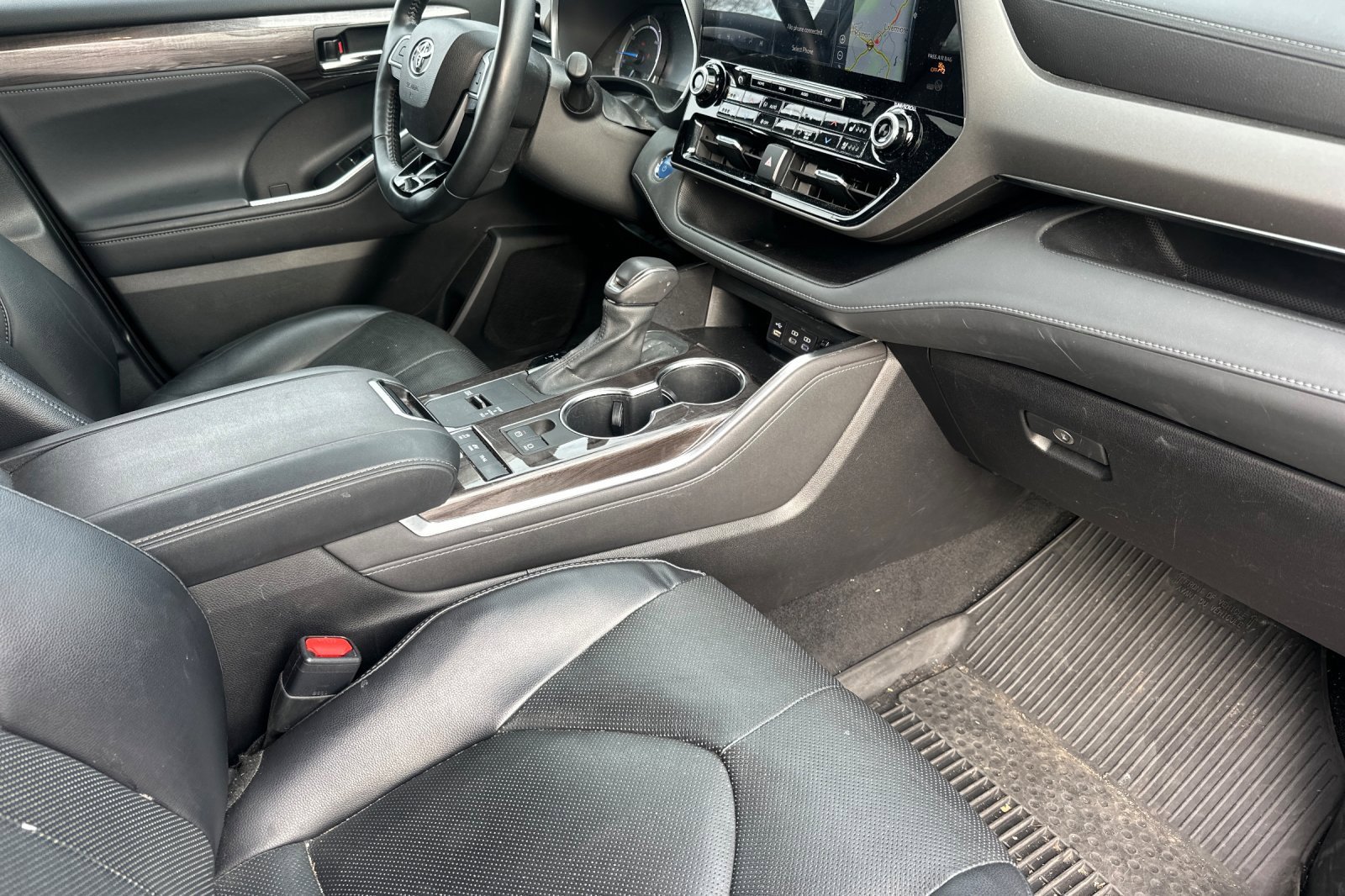 Used 2022 Toyota Highlander Limited image 20