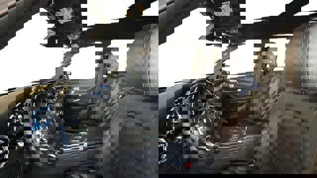 Used 2022 Mercedes-Benz GLC 300 image 4