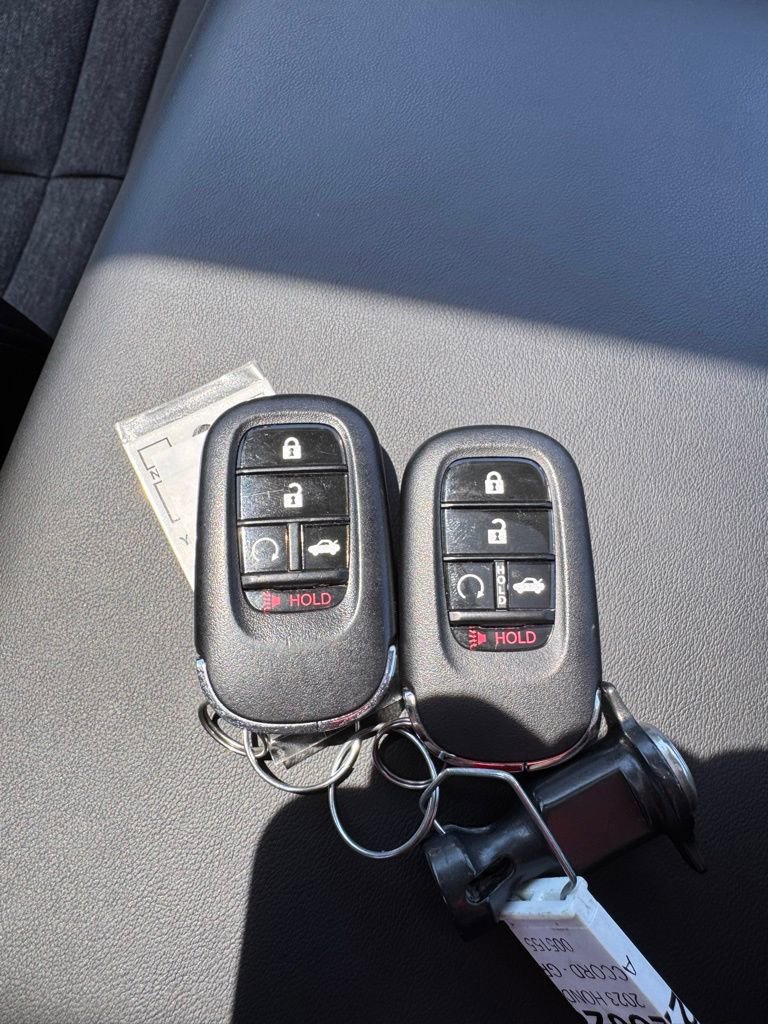 Used 2023 Honda Accord EX image 27