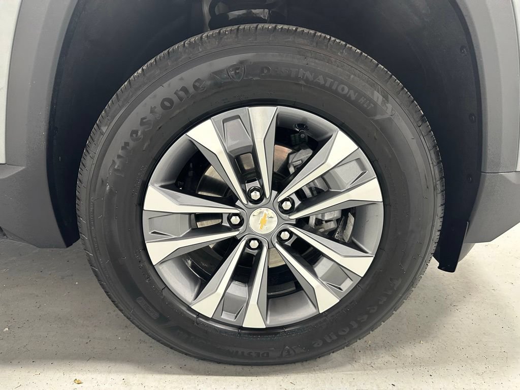 Used 2026 Chevrolet Equinox LT FWD image 56