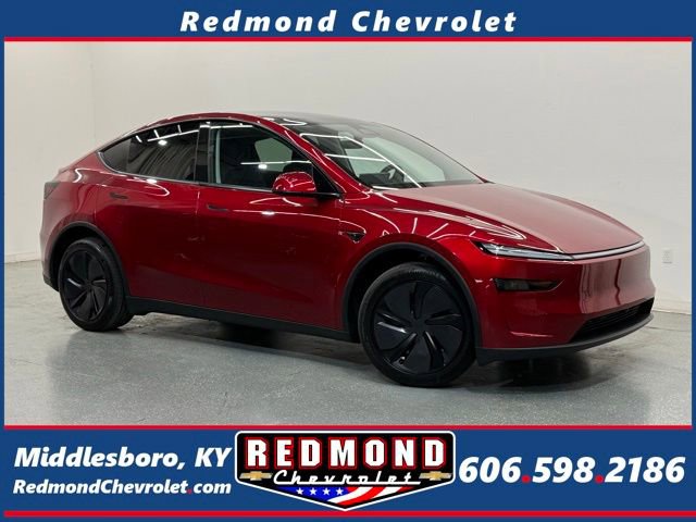 Used 2026 Tesla Model Y 2WD image 1