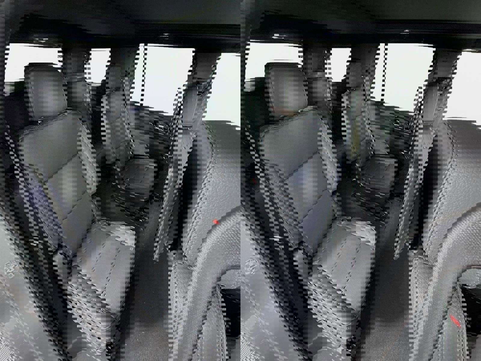 New 2026 GMC Yukon Denali w/ Denali Reserve Package image 30