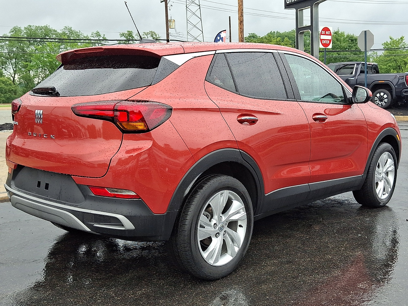 Used 2024 Buick Encore GX Preferred AWD/4WD image 6