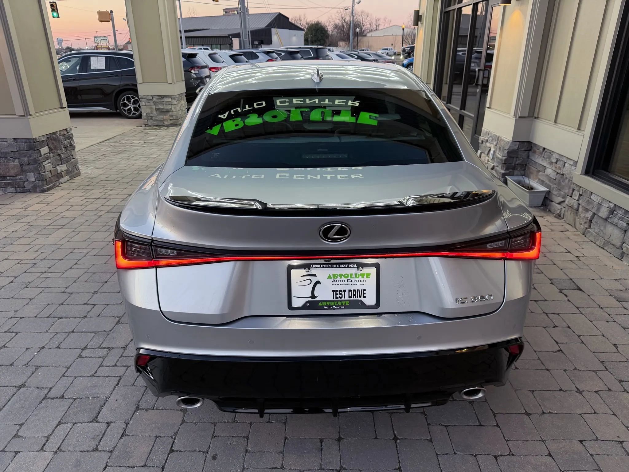 Used 2022 Lexus IS 350 F Sport image 41