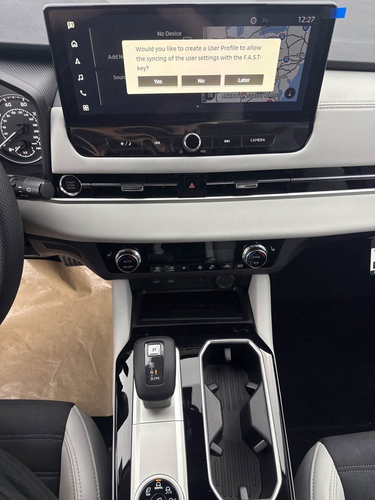 New 2025 Mitsubishi Outlander SE image 21