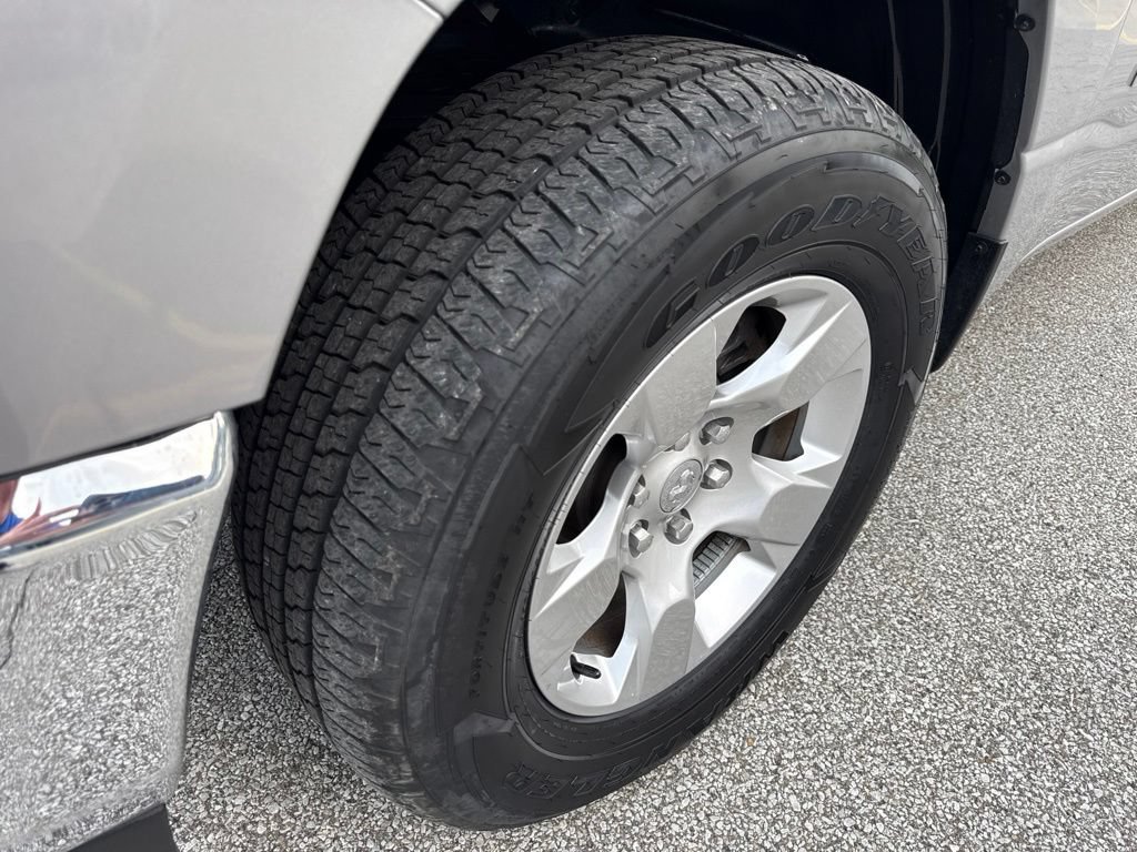 Used 2024 RAM 1500 Big Horn AWD/4WD image 42
