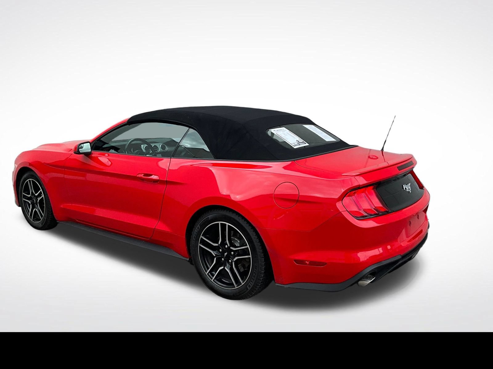 Used 2020 Ford Mustang Premium RWD image 13