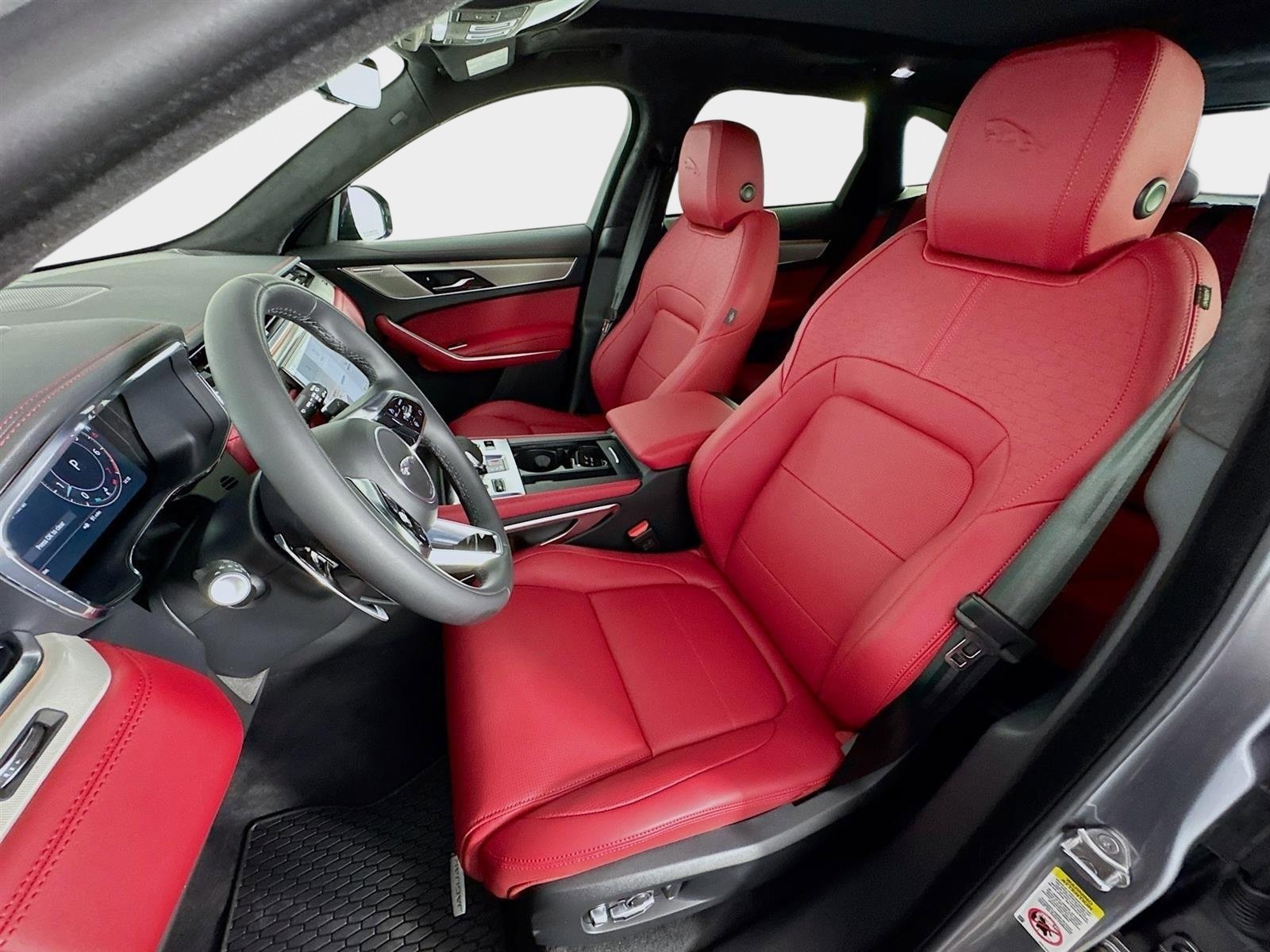 New 2026 Jaguar F-PACE R-Dynamic S AWD/4WD image 11