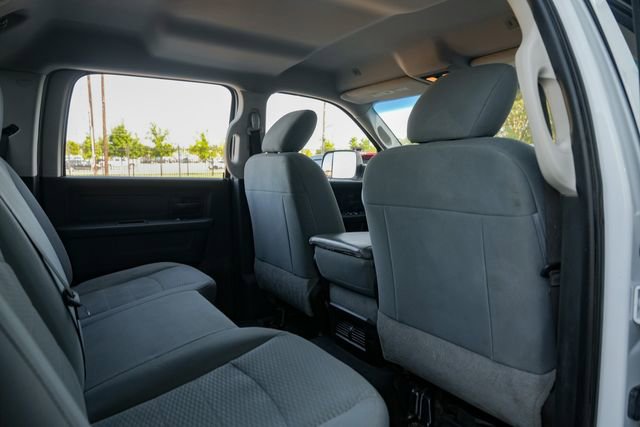 Used 2018 RAM 2500 Tradesman w/ Chrome Appearance Group AWD/4WD image 37