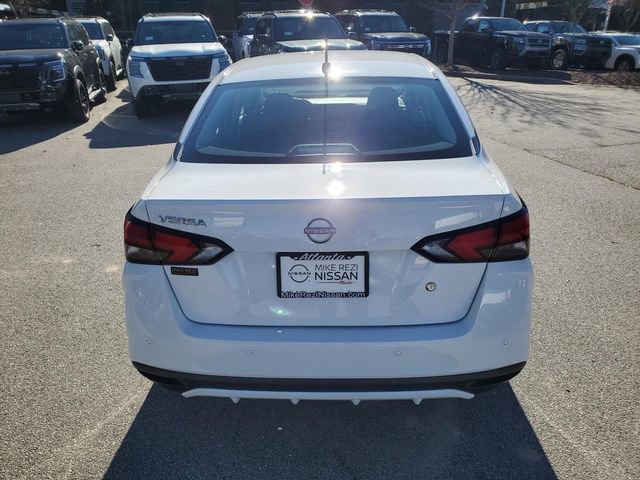 Used 2025 Nissan Versa S w/ Trunk Package image 4