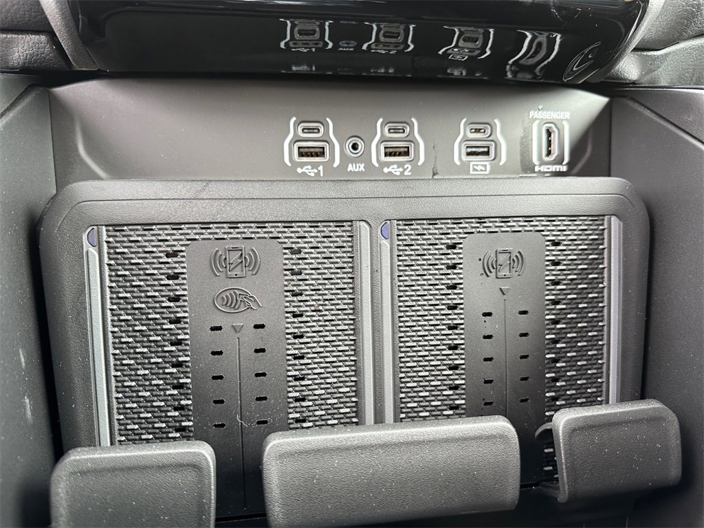New 2026 RAM 1500 Laramie w/ Night Edition image 27