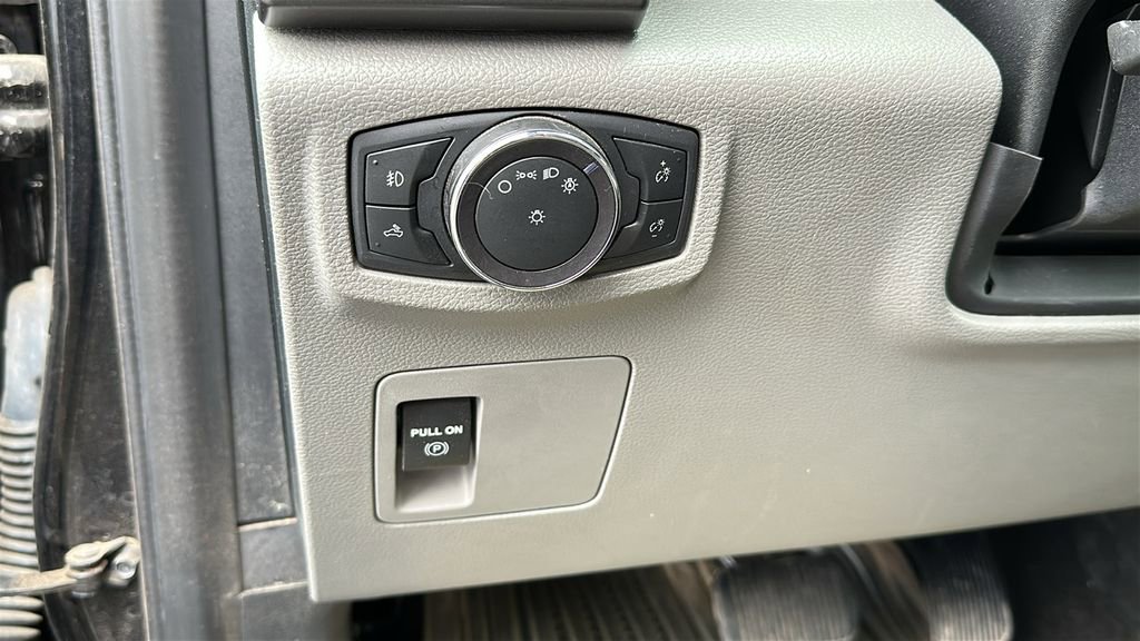 Used 2019 Ford F150 XLT AWD/4WD image 16
