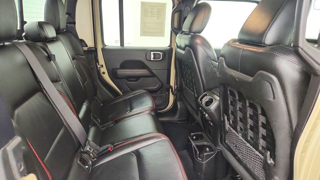Used 2022 Jeep Gladiator Rubicon w/ LED Lighting Group AWD/4WD image 23