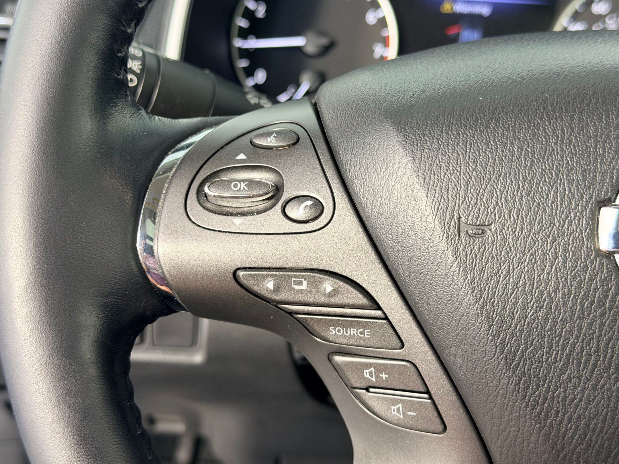 Used 2020 Nissan Murano Platinum FWD image 14